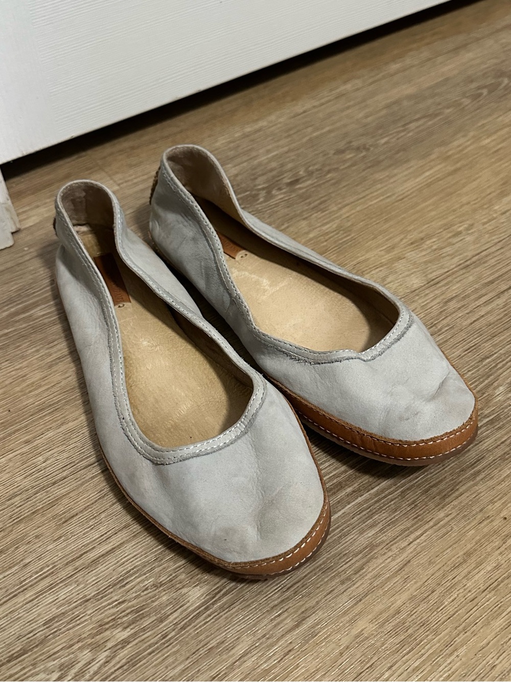 Frye Gray Suede Leather Ballet Flats Shoes 7.5